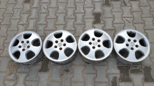 Zdjęcie oferty: 4 felgi aluminiowe Opel 15" 5x110