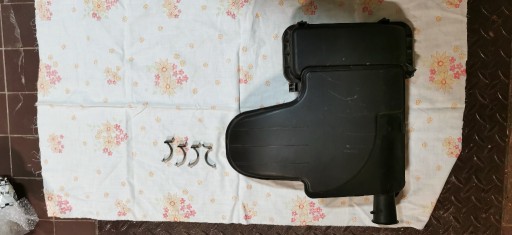 Zdjęcie oferty: Peugeot 107 górna osłona silnika