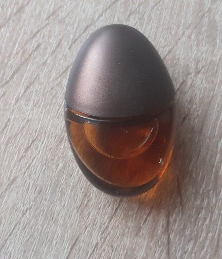 Zdjęcie oferty: Yves Rocher - woda perfumowana Neonatura Cocoon 5ml.