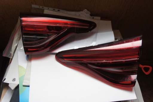 Zdjęcie oferty: RENAULT CLIO V LED lampa prawa lewa tylna  klapy