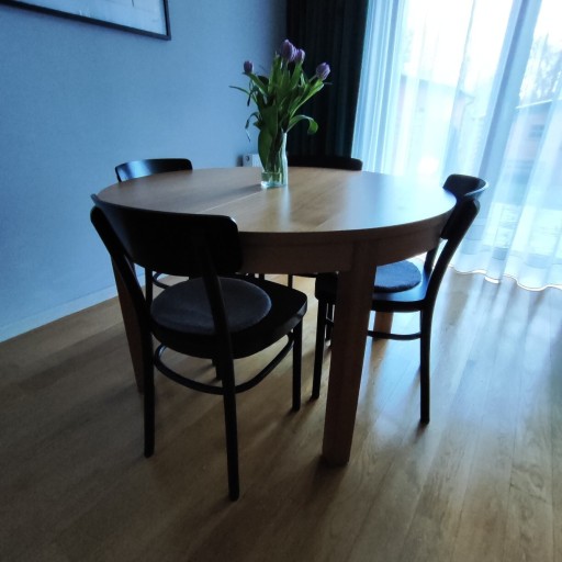 Zdjęcie oferty: Stół okrągły rozkładany Ikea 