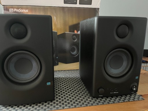 Zdjęcie oferty: Para monitorów studyjnych PreSonus Eris E3.5