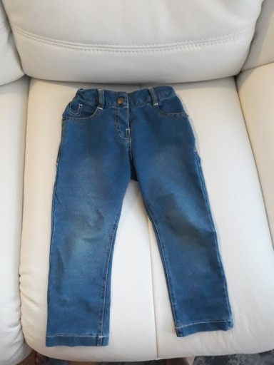 Zdjęcie oferty: Spodnie jeans dla dziewczynki r. 24 m Mayoral