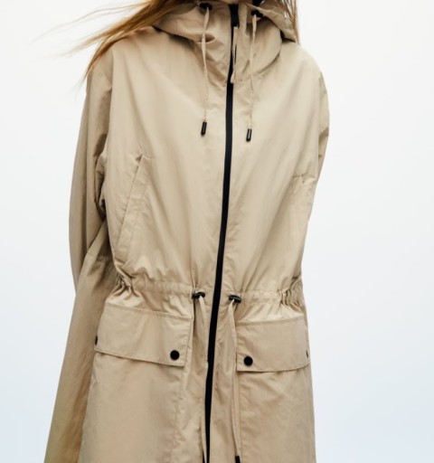 Zdjęcie oferty: DŁUGA KURTKA/PŁASZCZYK Z TKANINY WATER REPELLENT - ZARA