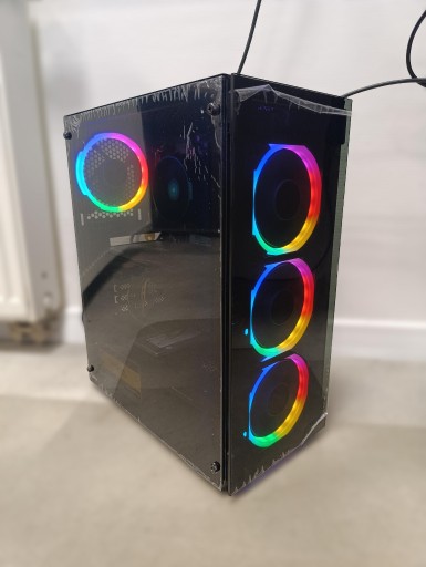 Zdjęcie oferty: KOMPUTER DO GIER / PRACY | GTX 1660 | Ryzen 5 2600X | 16GB RAM | M.2 | RGB