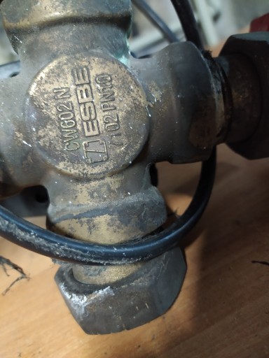 Zawór czterodrogowy ESBE CW 602N z silownikem | Żagań | Ogłoszenie na ...