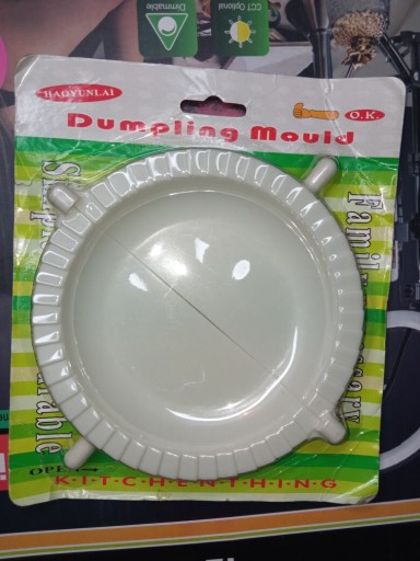 Zdjęcie oferty: Pierogownica forma do lepienia pierogów duża14,5cm