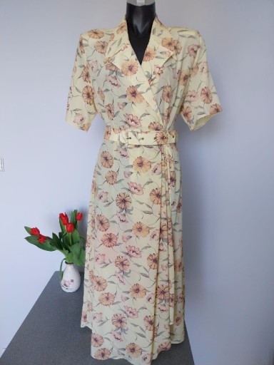 Zdjęcie oferty: Sukienka z kwiatowym wzorem