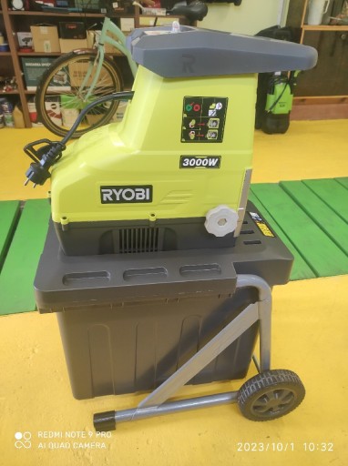 Zdjęcie oferty: Ryobi, rębak do gałęzi 3000w, 55L