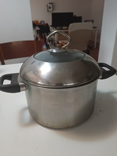 Zdjęcie oferty: Garnek stal nierdzewna  SSW