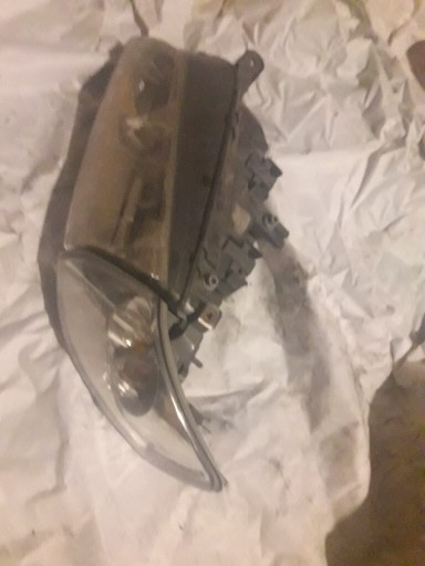 Zdjęcie oferty: Lampa lewa mazda 626 polift