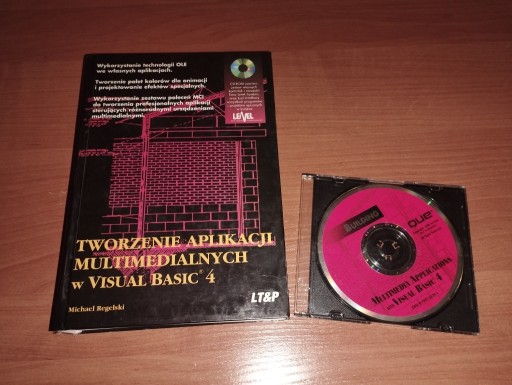 Zdjęcie oferty: KSIĄŻKA VISUAL BASIC 4 plus płyta 