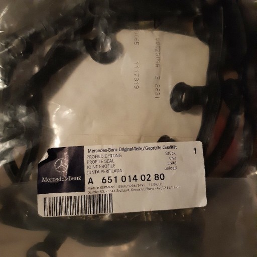 Zdjęcie oferty: Mercedes w204 220 A 651 014 02 80 uszczelka misy 