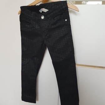 Zdjęcie oferty: Czarne spodnie dżinsowe H&M rozmiar 104 3-4 lata