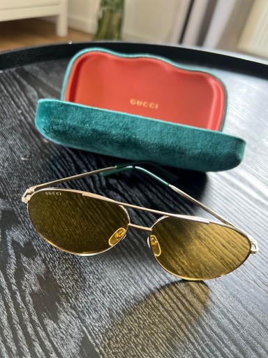 Zdjęcie oferty: Gucci - Okulary przeciwsłoneczne 