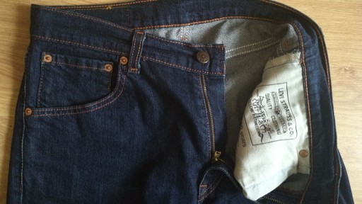 Zdjęcie oferty: Jeansy Levi's Strauss damskie 525 W32 L32 