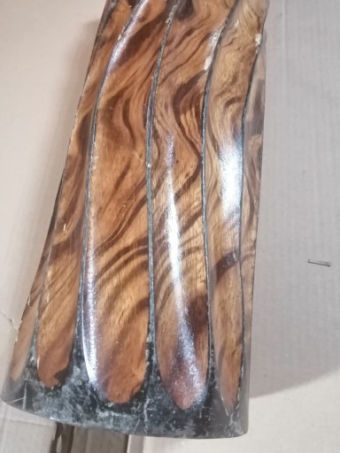 Zdjęcie oferty: Wazon drewno spirala lakierowany 