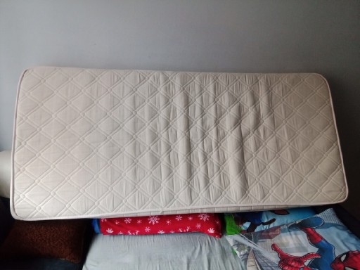 Zdjęcie oferty: Materac piankowy 90x200x15 cm