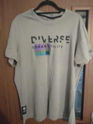Zdjęcie oferty: Koszulka męska DIVERSE XL