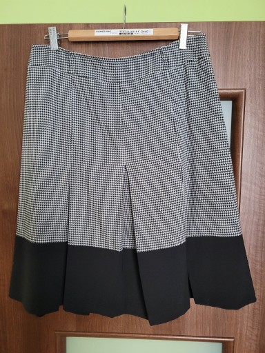 Zdjęcie oferty: Spódnica w drobną kratę biało - czarna
