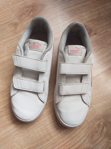 Zdjęcie oferty: Puma buty dziewczęce 35 * 22,5 cm