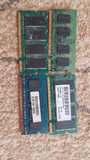 Zdjęcie oferty: Mieszanka pamięci ram do laptopa SOdDIMM DDR DDR2