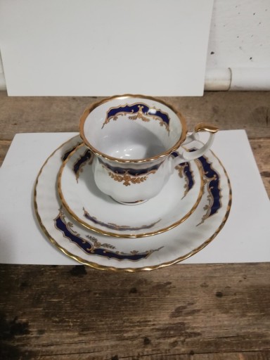 Zdjęcie oferty: Zestaw śniadaniowy Chodzież porcelana