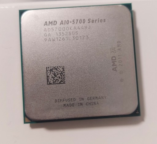 Zdjęcie oferty: Procesor AMD A10-5700 Apu + chłodzenie