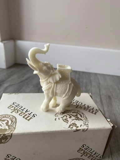 Zdjęcie oferty: Figurka słoń orientalne 