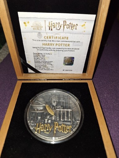 Zdjęcie oferty: Srebrna moneta 15$ Harry Potter 200g Ag 999 UNIKAT