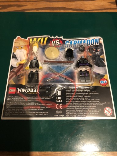 Zdjęcie oferty: Wu vs Garmadon Lego