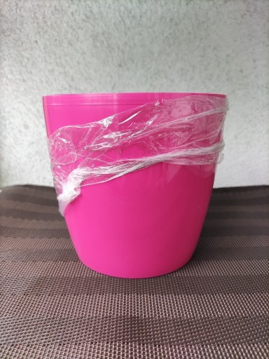 Zdjęcie oferty: Nowa plastikowa doniczka Lobelia fun 15 cm amarant