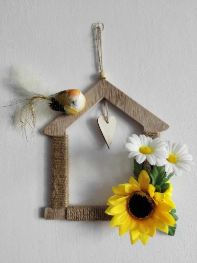 Zdjęcie oferty: Zawieszka dekoracja wiosenna domek ptaszek kwiatki DZIEŃ MATKI