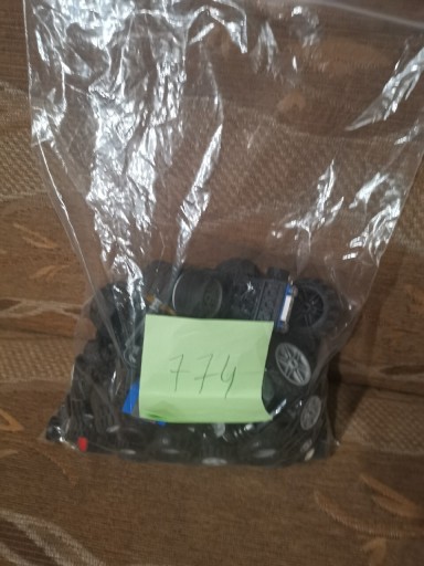 Zdjęcie oferty: LEGO klocki na wagę czarne opony 774g