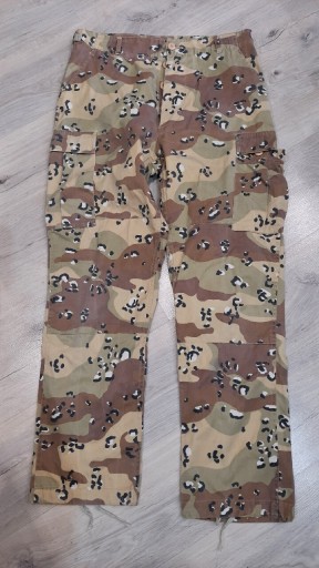 Zdjęcie oferty: Spodnie bojówki w kamuflażu DCU firmy Mil-Tec
