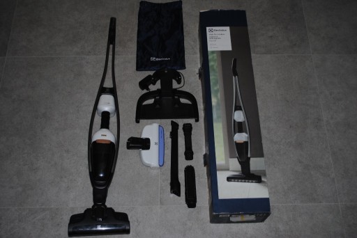 Zdjęcie oferty: Odkurzacz bezprzewodowy Electrolux Pure Q9 uszkodzony