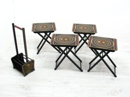 Zdjęcie oferty: Komplet czterech składanych stolików - lata 70. 