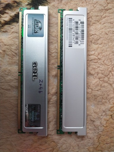 Zdjęcie oferty: RAM DDR II 667 2 GB