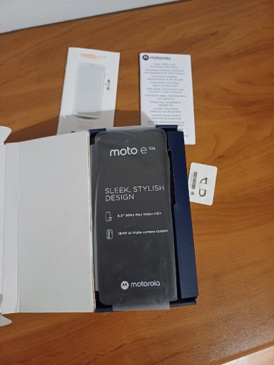 Zdjęcie oferty: Smartfon Motorola moto E32S 3/32GB 6,5" 16Mpix 