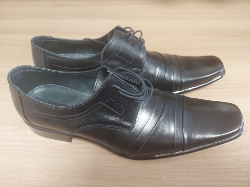 Zdjęcie oferty: Giacomo Conto buty skórzane r. 45 czarny połysk