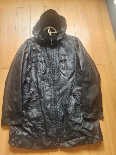 Zdjęcie oferty: Betty Barclay czarna outdoorowa woskowana parka 44