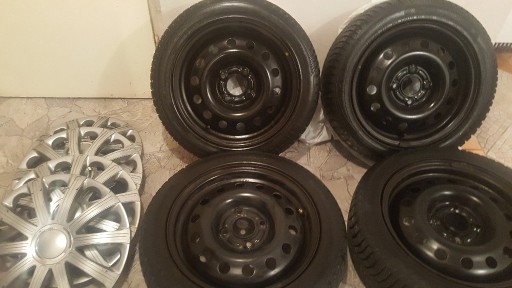 Zdjęcie oferty: OPONY ZIMOWE 195/50/15 Kumho KOMPLET FELGI KOŁPAKI