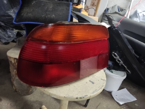 Zdjęcie oferty: Lampa tył BMW 5 E39 lewa prawa przed lift