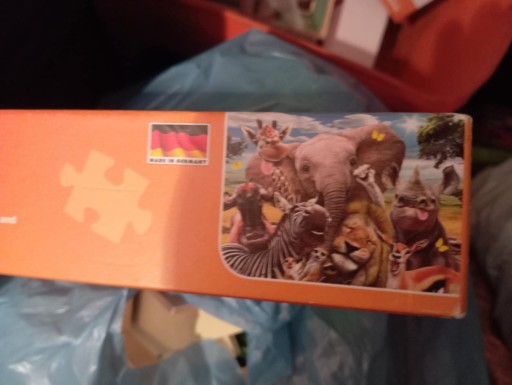 Zdjęcie oferty: zestaw puzzli dla dzieci 8 sztuk od 35 do 300