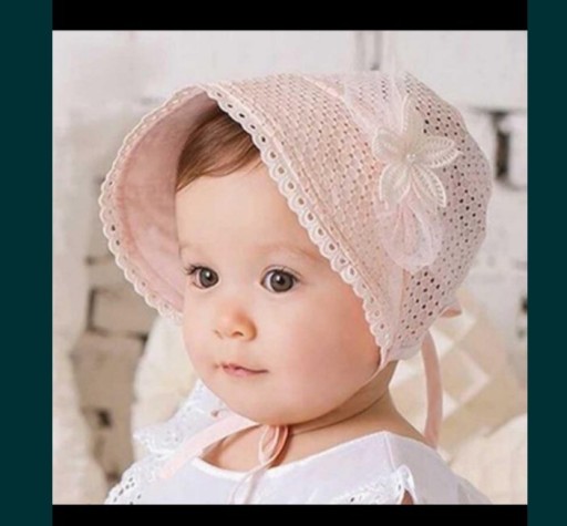 Zdjęcie oferty: Bliźniaczki, czapeczki dla niemowląt 