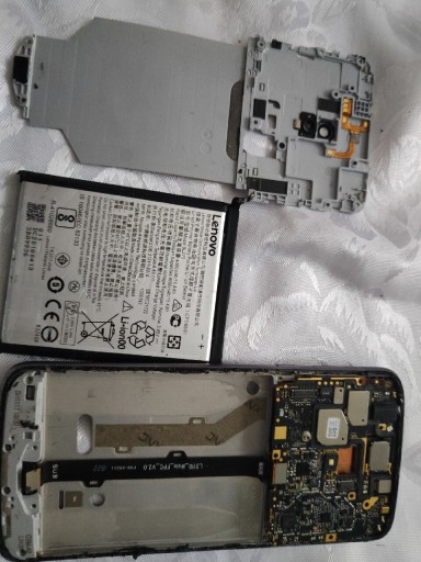 Zdjęcie oferty: Motorola e5 na części nie posiada ekranu 