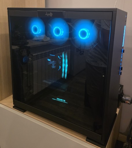 Zdjęcie oferty: Komputer stacjonarny i7-11700KF 2x16GB 2.5TB SSD / 2TB HDD RTX3080TI