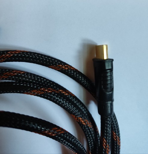 Zdjęcie oferty: Przewód HDMI - pleciony, złocone końcówki - 2 m.