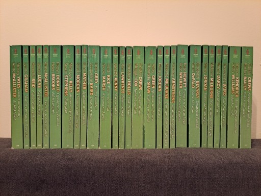 Zdjęcie oferty: Kolekcja 27 książek z serii Światowe życie