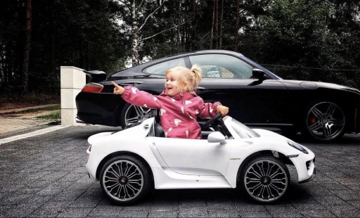 Zdjęcie oferty: Dziecięcy samochód na akumulator - oryginalne Porsche 918 spyder